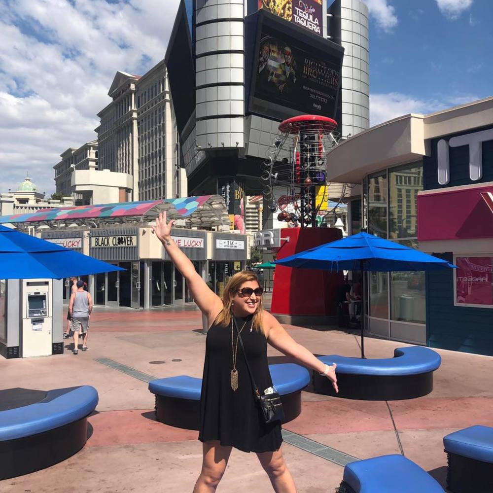 Meet your Posher, Leslie